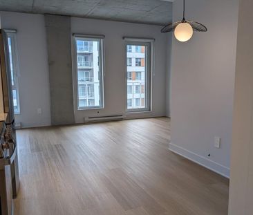 1 CH - 1 SDB - Montreal - $1,590 /mo - Photo 2