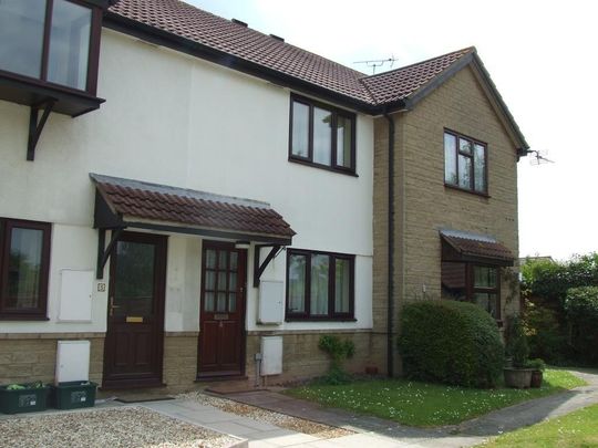 2 bedroom terraced house to rent - Photo 1