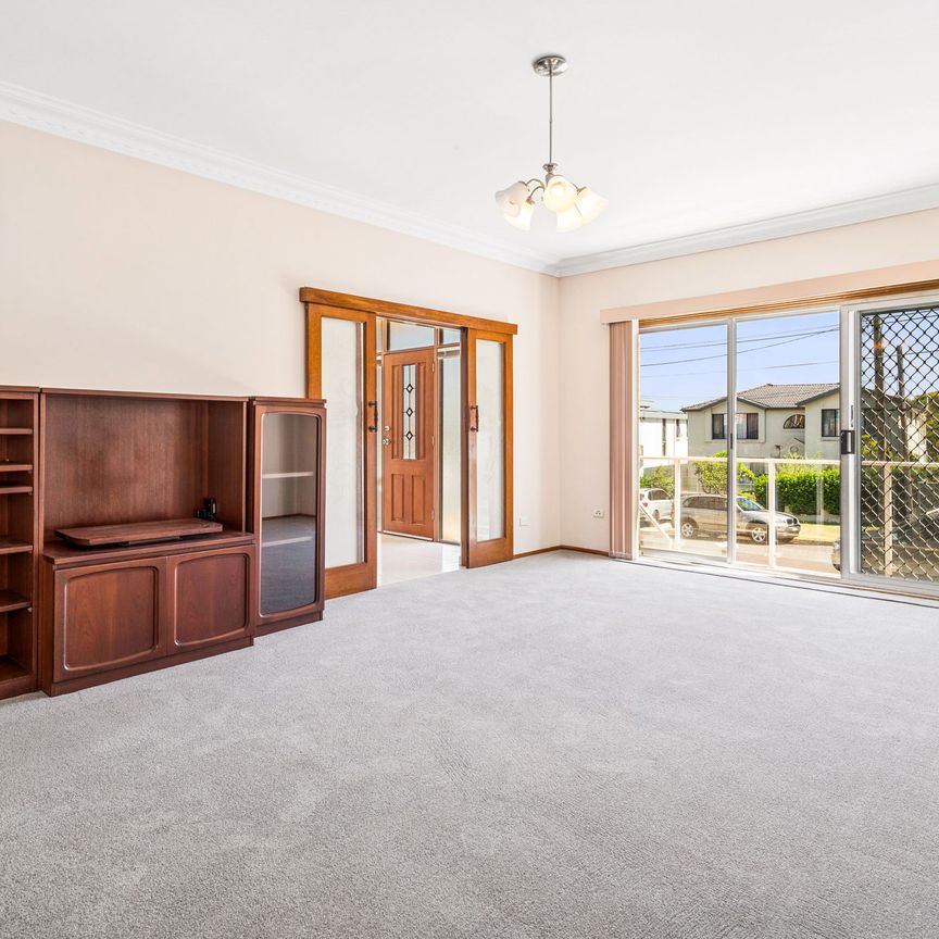 65 Johnston Parade, Maroubra NSW 2035 - House For Rent | Domain - Photo 1