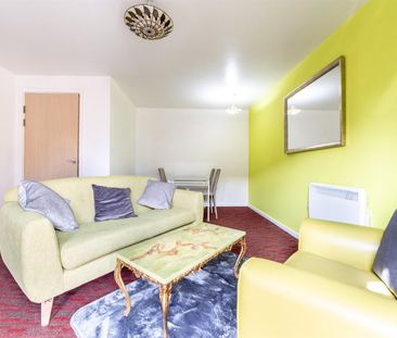 3 bed apartment to rent in Rialto Building, City Centre, NE1 - Photo 3