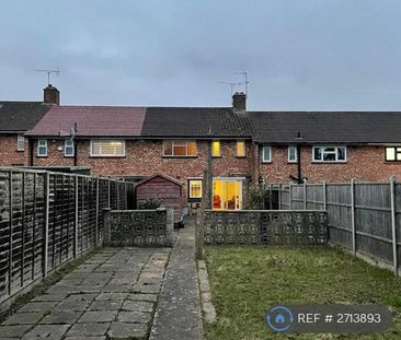 3 bedroom terraced house to rent - Photo 2