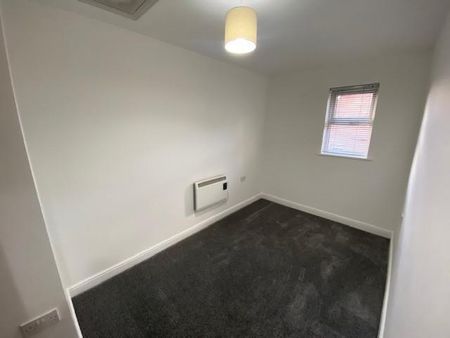3 bedroom flat to rent - Photo 3