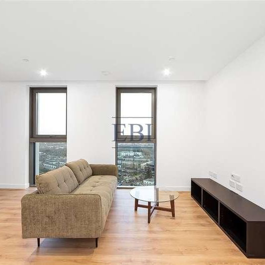 One Thames Quay, Marsh Wall, London, E14 - Photo 1