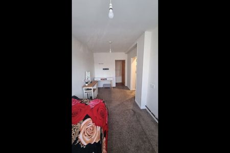 Room in a Shared House, Carlisle Gardens, HA3 - Photo 3