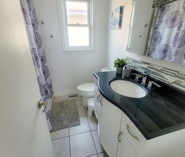 For Lease - 1002 Warden Avenue Unit# Main, Toronto, Ontario - Photo 1