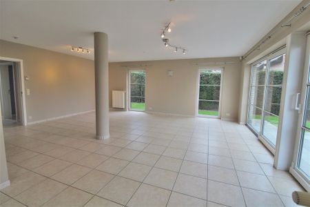 Rustig gelegen villa met ruime tuin - Foto 4