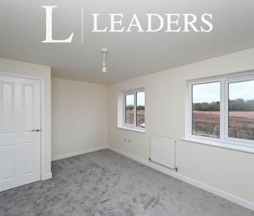 3 bedroom semi-detached house to rent - Photo 1
