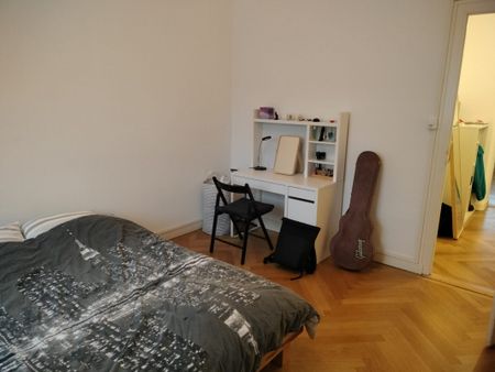 Appartement de 3 pièces au 1er étage localiser à Genève 1205 - Photo 5