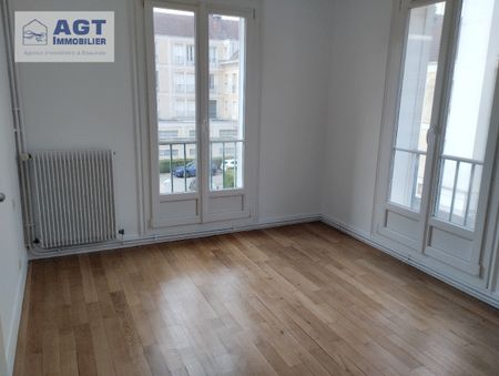 Location Appartement 3 pièces 85m² BEAUVAIS 60000 - Photo 4