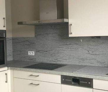 FORBACH DANS UNE RESIDENCE AVEC ASCENSEUR - Photo 4