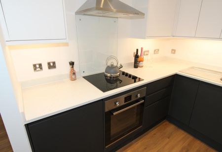 2 bedroom apartment to rent - Photo 4