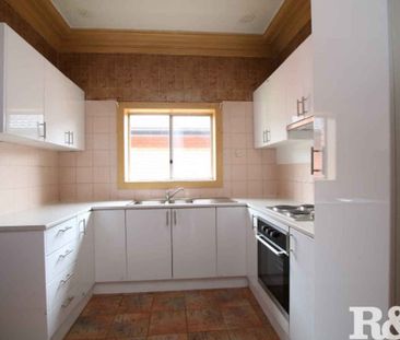 IDEAL LOCATION - Photo 4