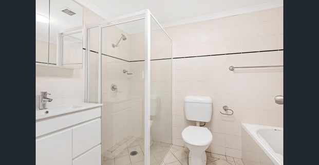 Convenient Lifestyle - Photo 1