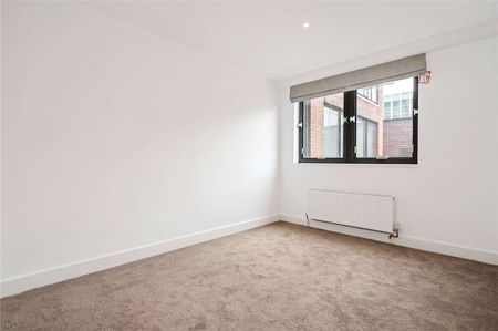 Two double bedroom modern apartment located on the 5th floor. - Photo 3