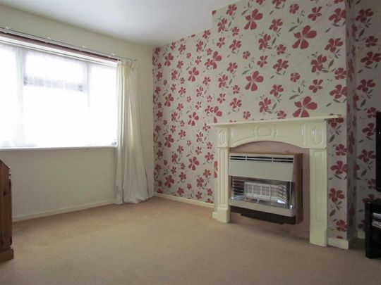 2 bedroom end of terrace house to rent - Photo 1