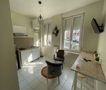 Location Appartement 2 pièces 21 m2 à Saint-Quentin - Photo 2