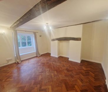 4 bedroom detached house to rent - Photo 2