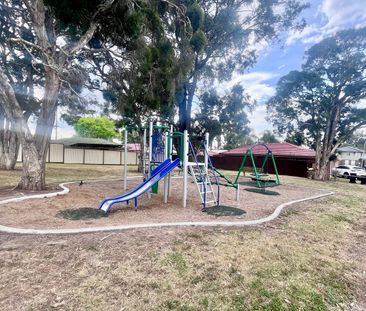 13 Tulipwood Drive, Colyton, NSW 2760 - Photo 5