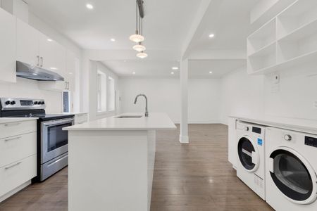 5235 Chemin de la Côte Saint Luc apartment — Montréal, QC (2-Bedroom) - 2 Bedroom - Photo 2