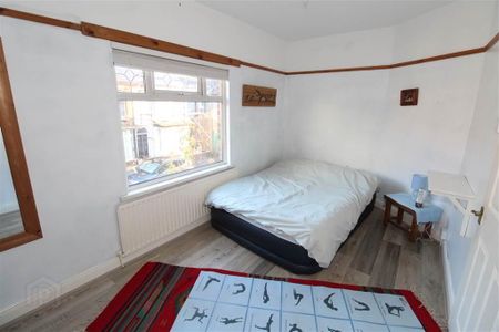 41 Dunraven Avenue, Belfast, BT5 5JR - Photo 2