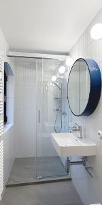 A lot of charm for this new apartment of about 60 m2, in a triplex on a courtyard. - Photo 3