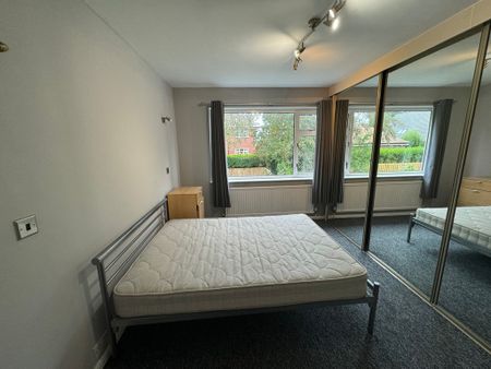 Newland Park Drive, Hull Road - P1754 - Photo 2