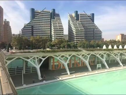 Avinguda de lInstitut Obrer de València, Valencia, Valencian Community 46013 - Photo 5