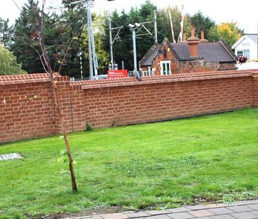 2 bedroom maisonette to rent - Photo 3