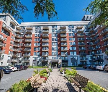 1 Bedroom | 1 Bathroom - 5775 Cavendish Boulevard, Montréal - Photo 1