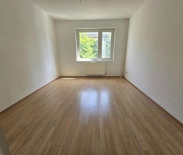 Ab sofort: Schöne Single-Wohnung in Düsseldorf-Eller - Foto 1