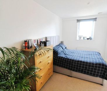 2 bedroom flat to rent - Photo 6