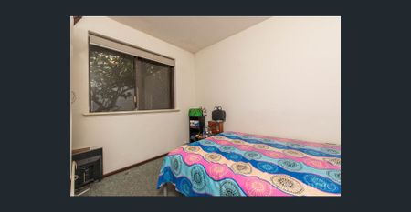 LOCATION: CLOSE TO RIVER & AIRPORT! - Photo 3