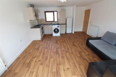 Apt 5 30, Chatsworth Street, Belfast, BT5 4QQ - Photo 3