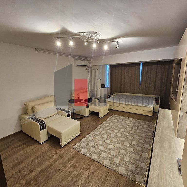 Garsoniera Unirii Timpuri Noi metrou Lux - Fotografie 1