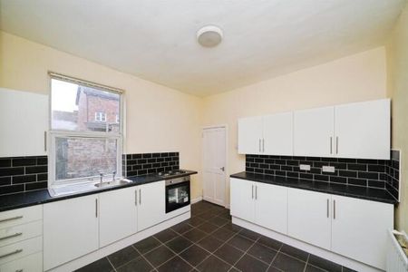 Edenhurst Avenue - Photo 2