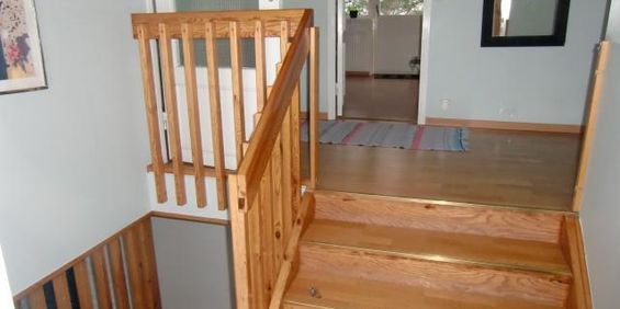 1 plans villa Sollentuna uthyres - Foto 3