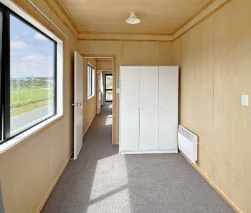 2 BEDROOMS - WAITARERE BEACH - Photo 2