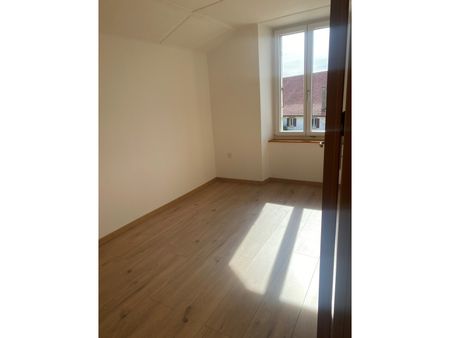 4 pièces | Musée 24, 2ème Sud, Coffrane - Photo 2