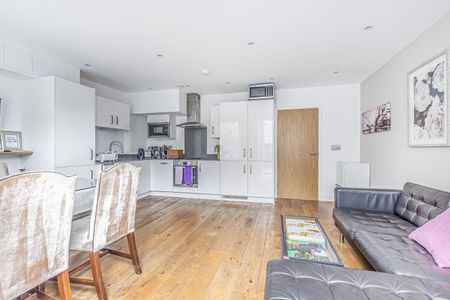 Commerell Street, London, SE10 - Photo 3