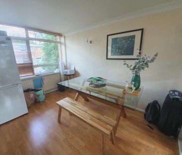 2 bedroom maisonette to rent - Photo 5