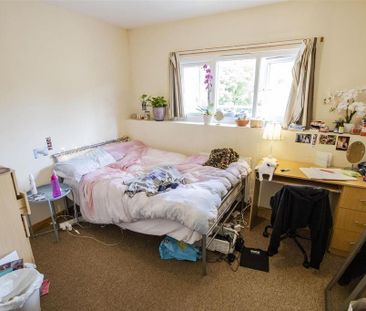 6 bedroom house to rent - Photo 3