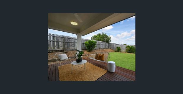 Modern Family Home - Photo 1