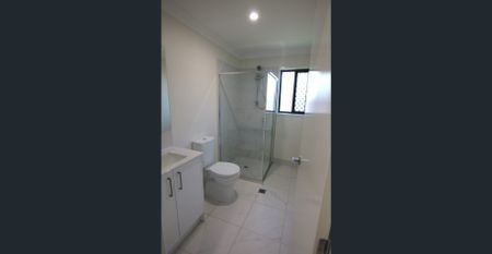 2 Bedroom Duplex available now - Photo 3