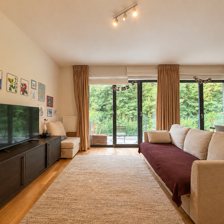 Appartement te huur in Ukkel voor € 1.850 met 2 slaapkamers - Foto 1