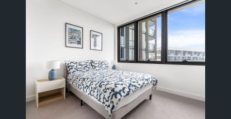 Stunning 3-Bedroom Apartment with Breathtaking Water Views in Rhodes - Photo 2