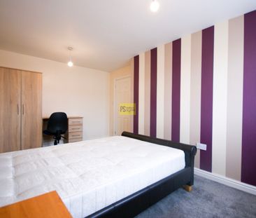 56 Lingard Close - Photo 5