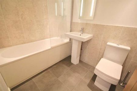 Cornerstone House, London Road, PO2 - Photo 4