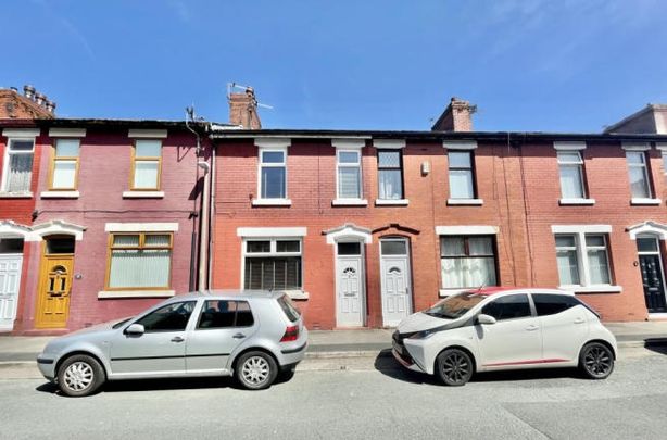 18, Clyde Street, Preston - Photo 1