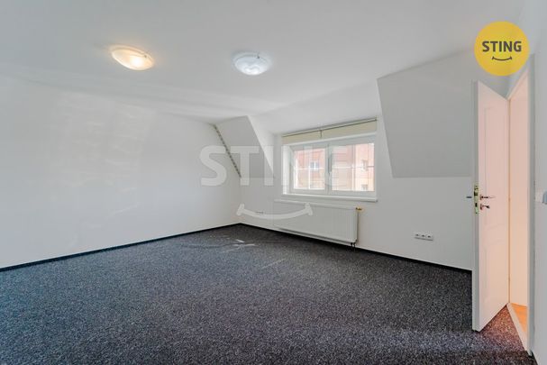 Rodinný dům k pronájmu, Opava / Kylešovice - Photo 1