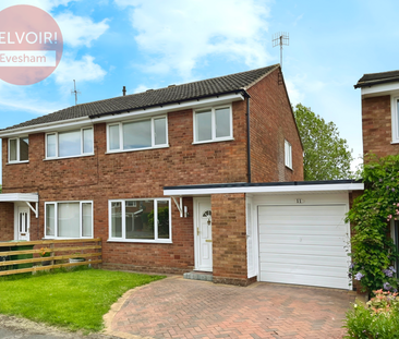 3 bedroom semi-detached house to rent - Photo 2